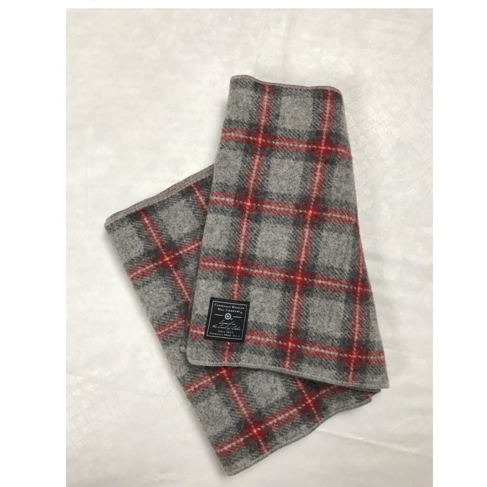 Faribault Woolen Mill Co Grey Red Plaid Wool Scarf Made in USA Heritage Winter‎